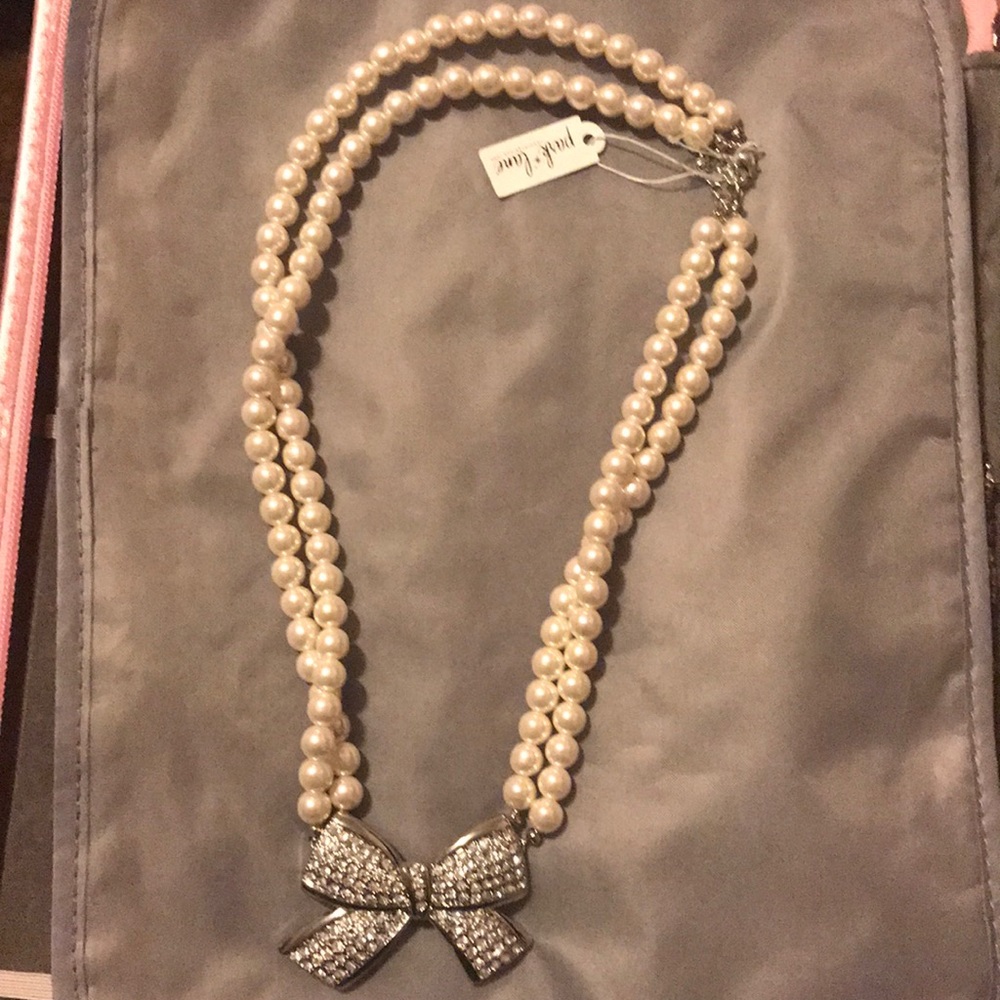 Park lane Bow chic necklace retail $139